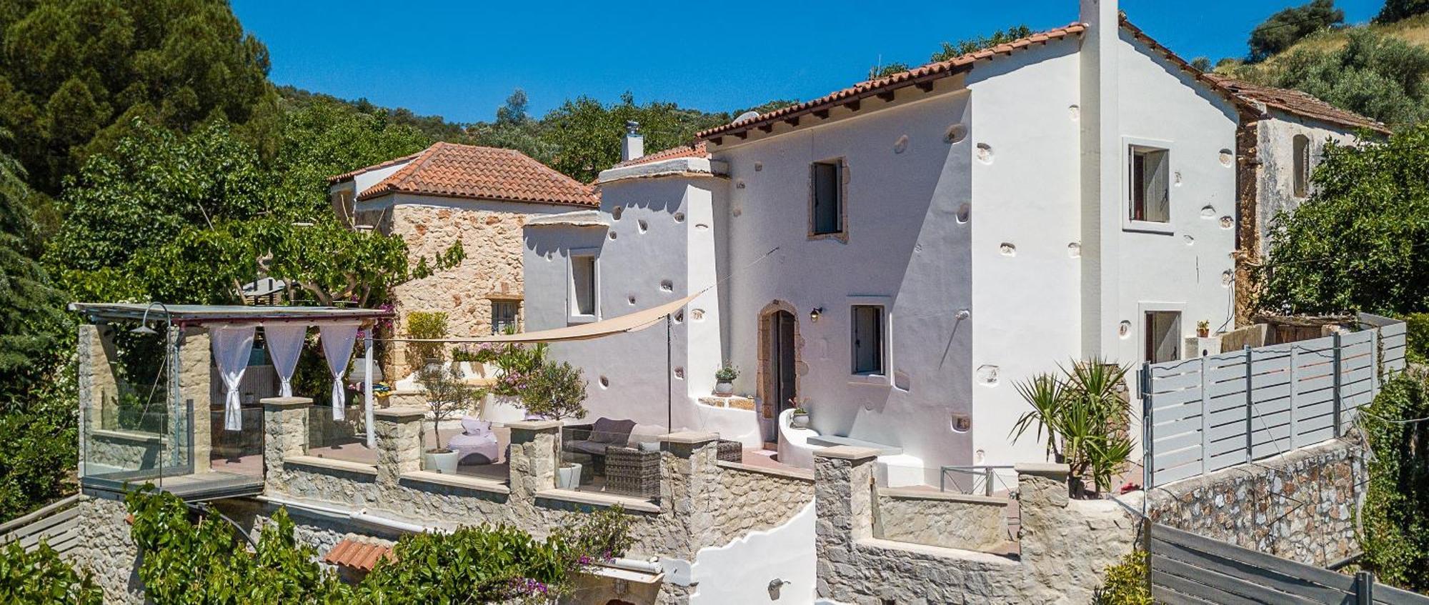 Verekinthos Villas - Pool, Hot Tub, Bbq, Kids Playground, Stunning Mountain Views Yerolakkos ภายนอก รูปภาพ